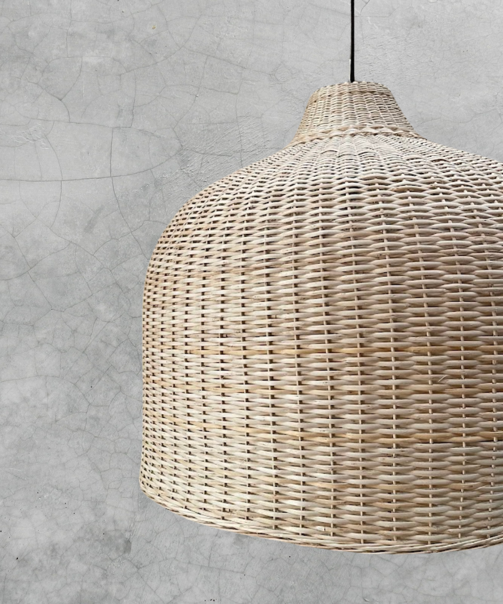 Lámpara Colgante Botellón XL 65x60 de Mimbre Natural - Veta Indómita