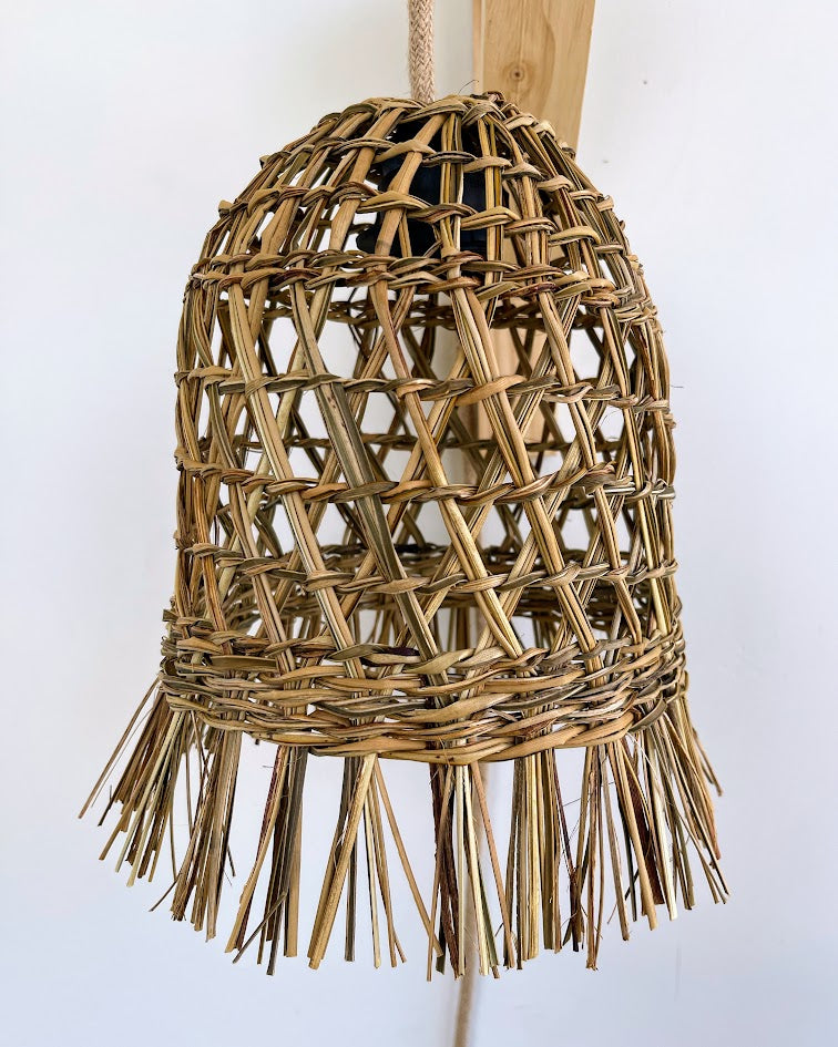 Lámpara Campana Mecha 20x25 con Soporte de Madera - Veta Indómita