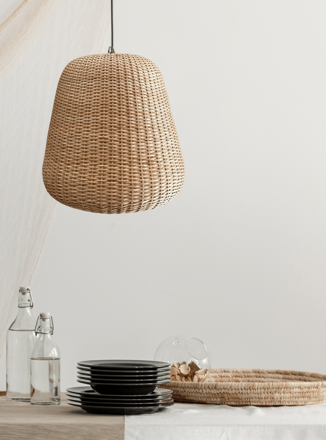 Lámpara Colgante Campana Globo 38x40 de Mimbre Natural - Veta Indómita