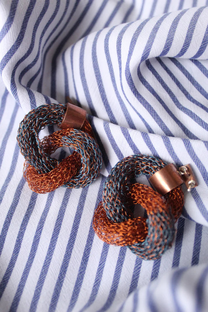 Aros Andora de Cobre Tejido | Joyería en Cobre