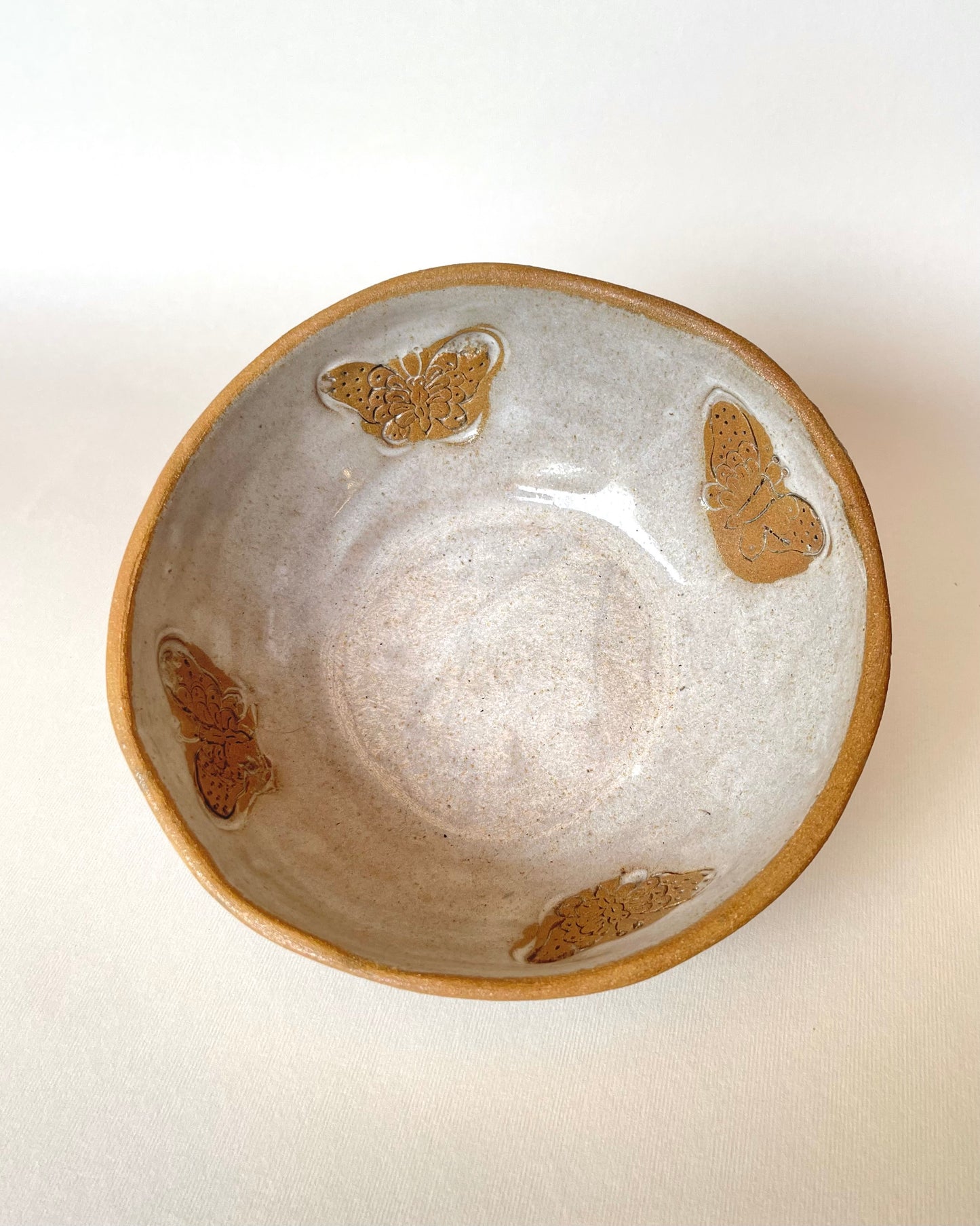 Bowls de Cerámica Gres Arena Mariposas Hecho a Mano
