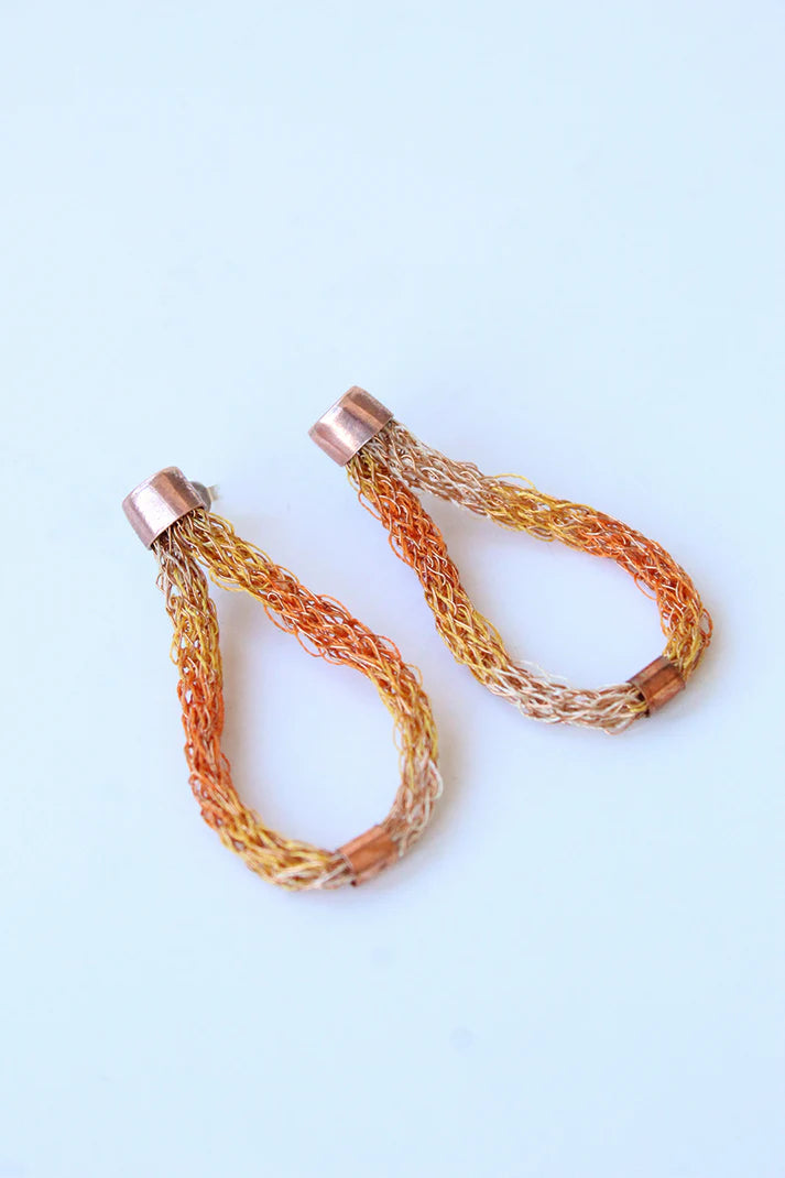 Aros Cromáticos de Cobre Tejido | Joyería en Cobre