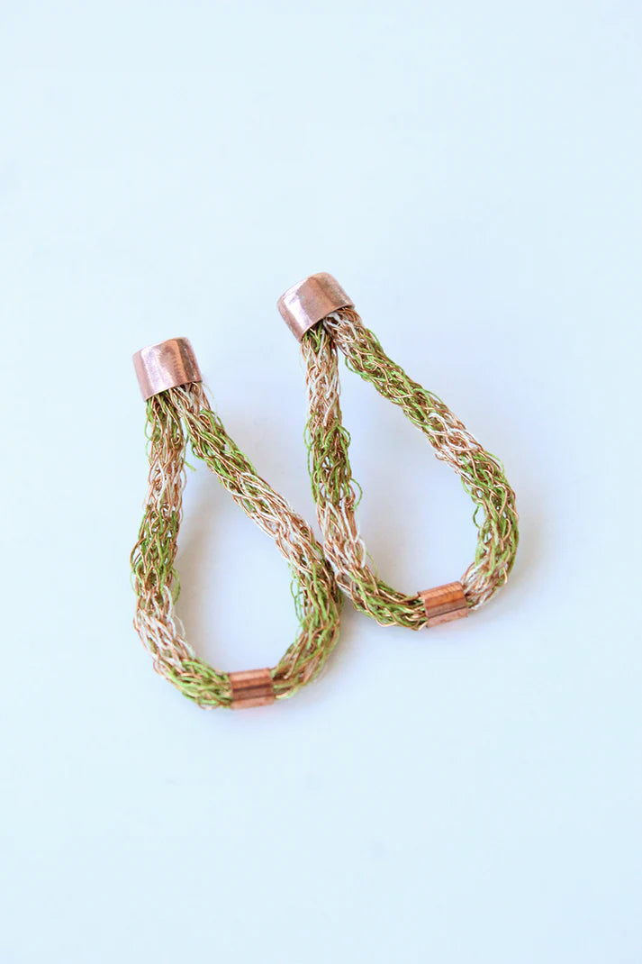 Aros Cromáticos de Cobre Tejido | Joyería en Cobre