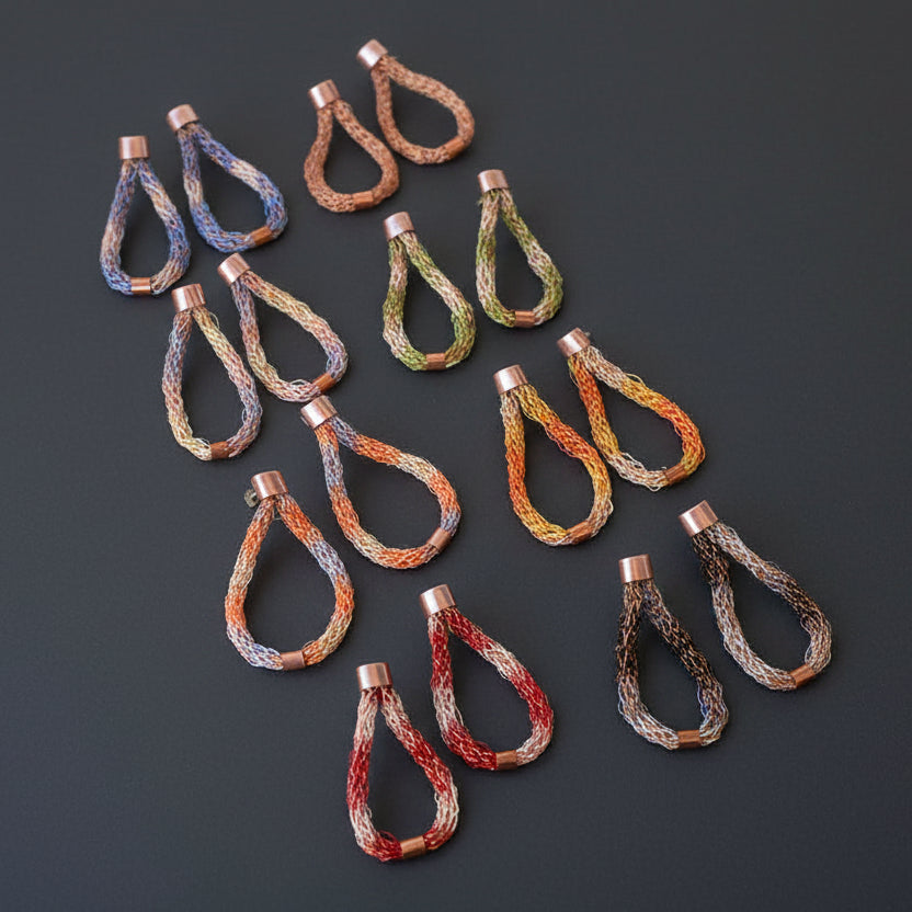Aros Cromáticos de Cobre Tejido | Joyería en Cobre