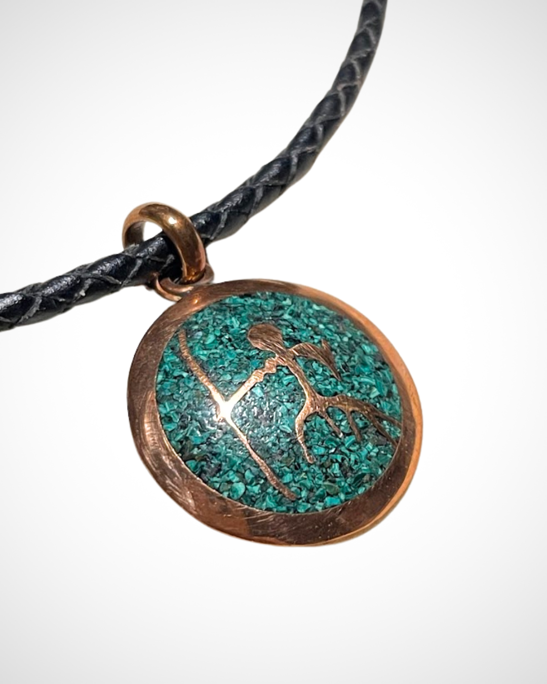 Collar Diaguita Curvo en Crisocola o Lapislázuli – Arte Rupestre Chileno - Veta Indómita