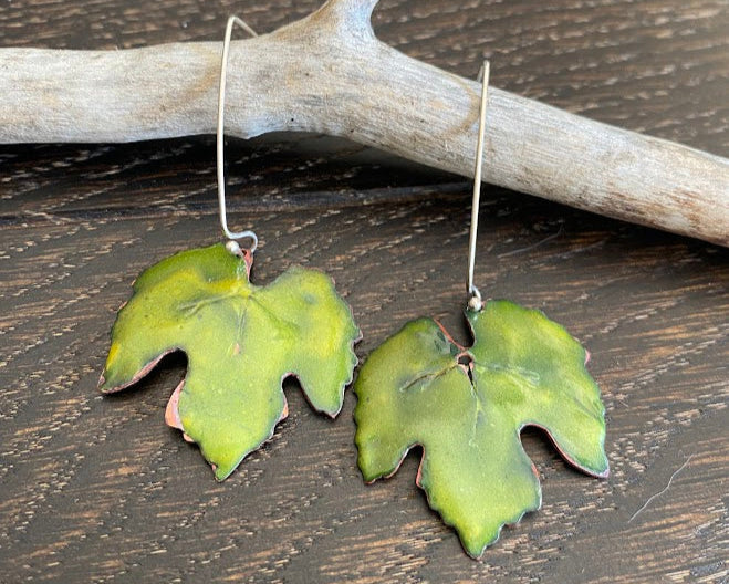 Aretes Colección Viñedo De Cobre Esmaltado Al Fuego