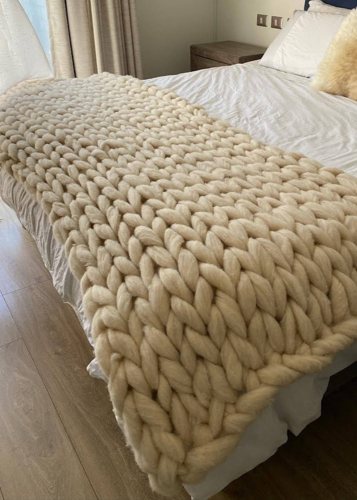 Piecera XXL de Lana Natural – Manta de Invierno Hecha a Mano - Veta Indómita