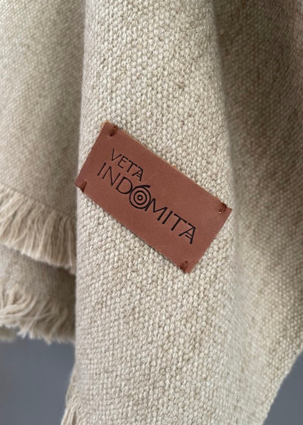 Poncho Chileno de Lana - Alpaca con Líneas - Veta Indómita