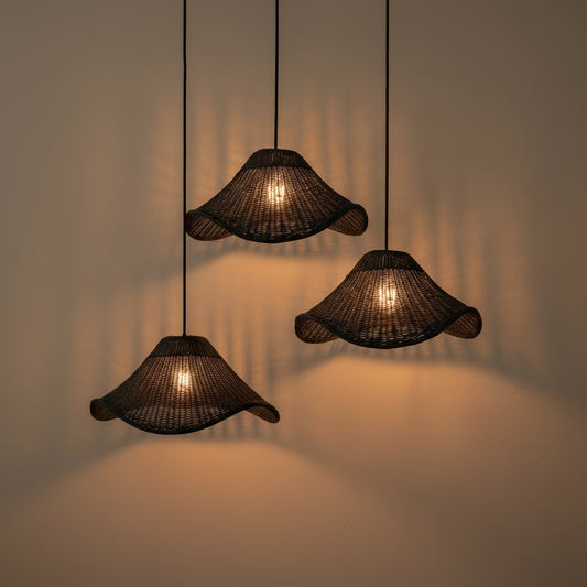 Lámpara Colgante Mantarraya Negra 60 cm de Mimbre