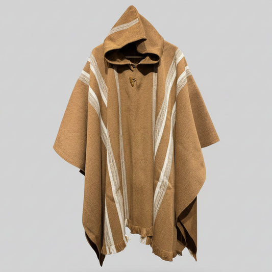 poncho de lana con alpaca con capucha gorro tejido en telar en chile hecho a mano