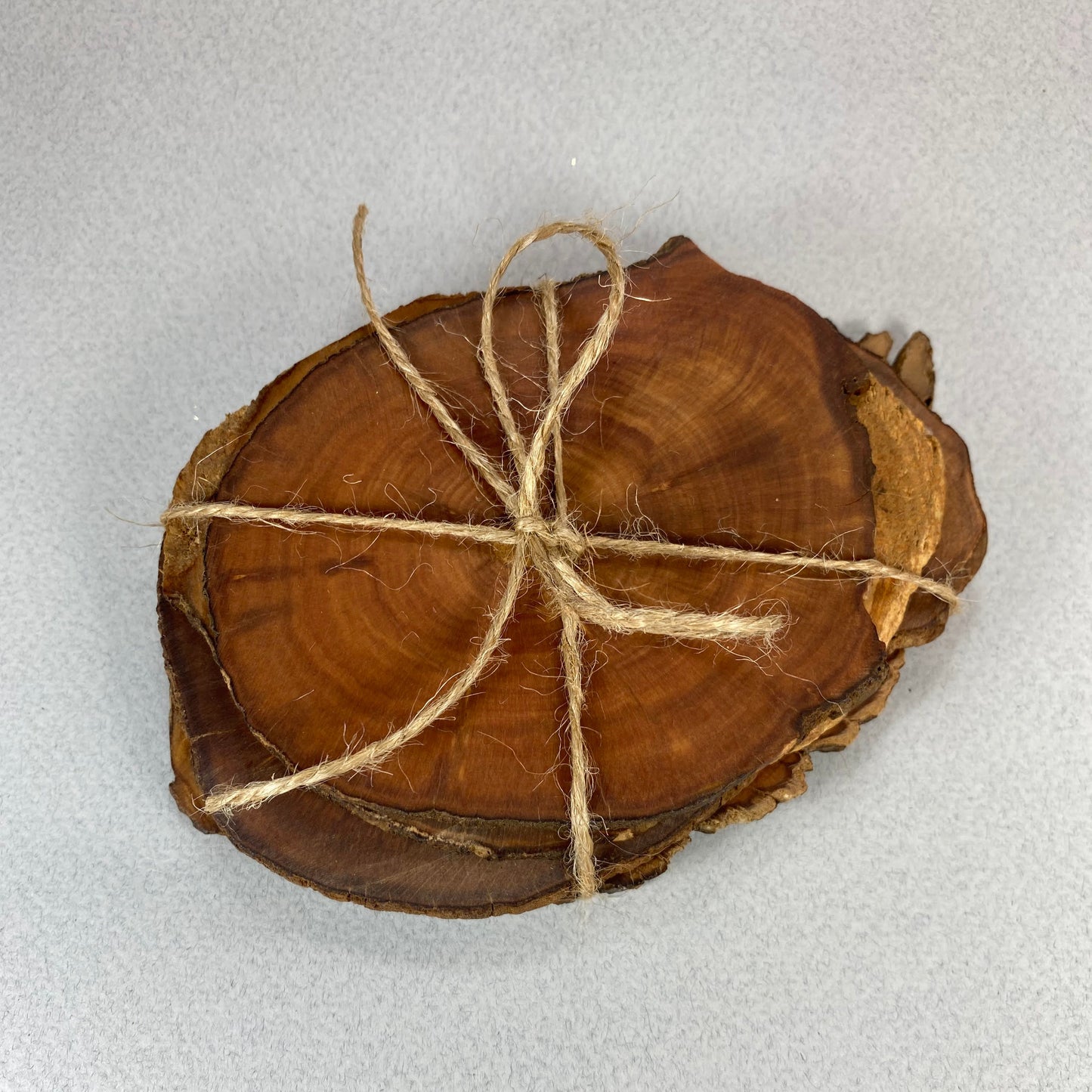 Set Posavasos Gran Pehuén – Madera de Picoyo de Araucaria - Veta Indómita