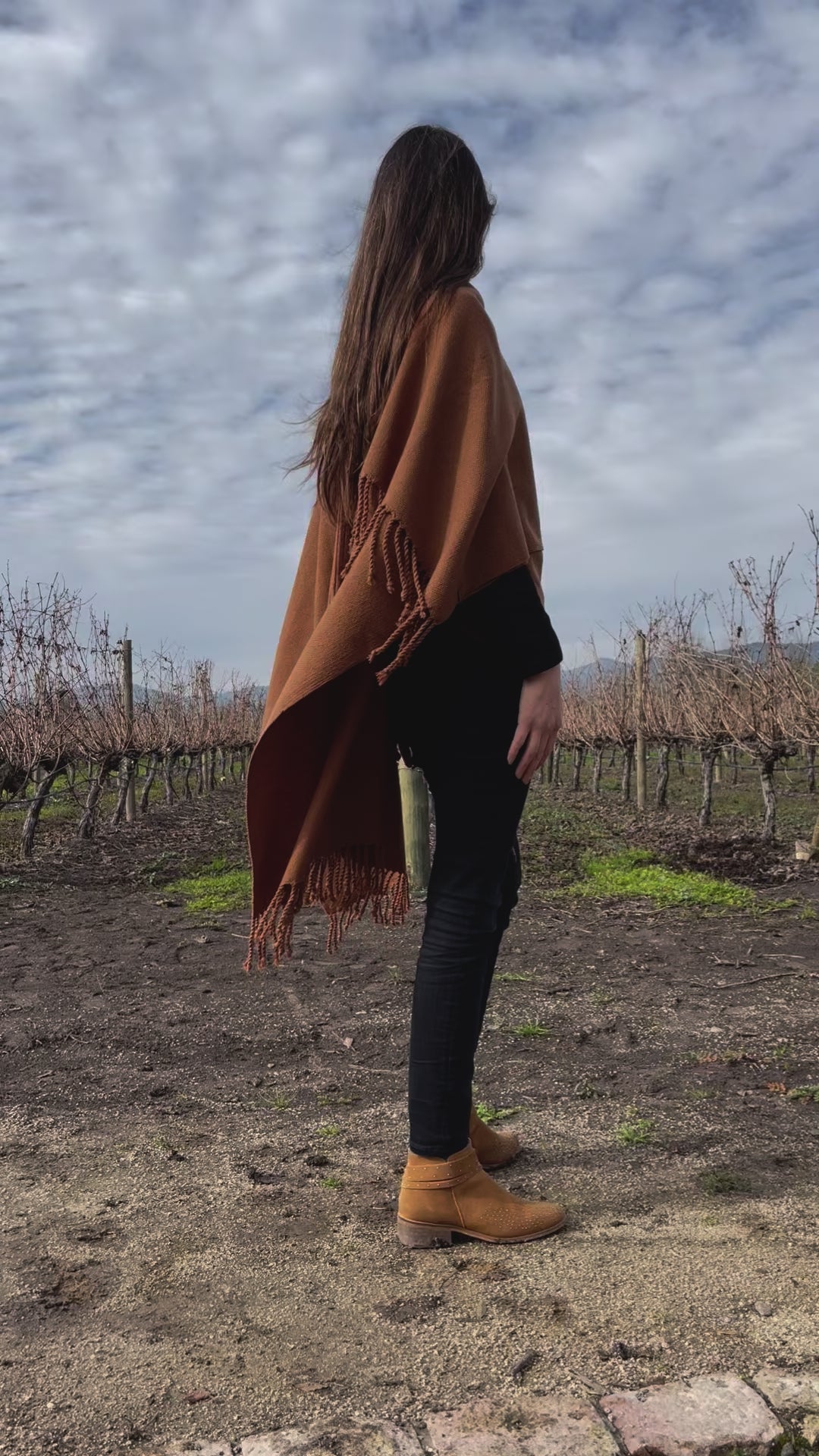 ruana liviana de lana tejida en telar, ropa de abrigo